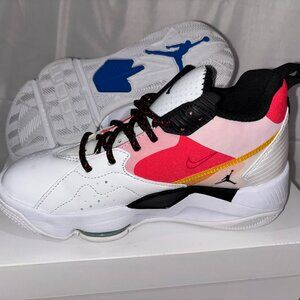 Air Jordan Jordan Zoom '92 White Siren Red University Gold W - Size 6.5